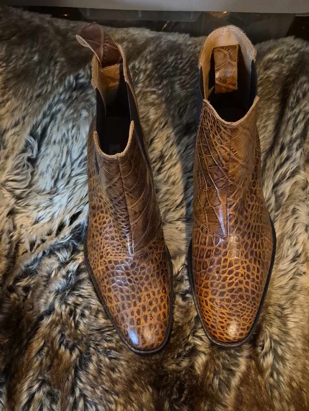 Steve Madden Men's Brown Croc-Embossed Chukka Boots